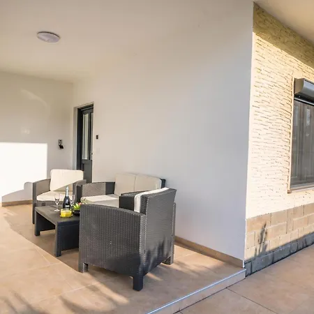 Sanbaldo 1br Terrace - Happy 公寓