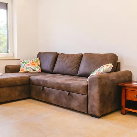 Sanbaldo 1br Terrace - Happy *