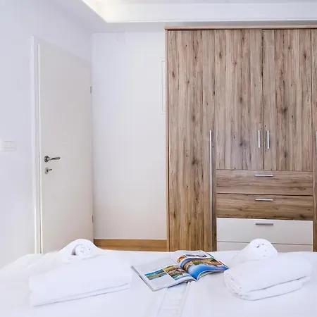 Sanbaldo 1br Terrace - Happy * Koper